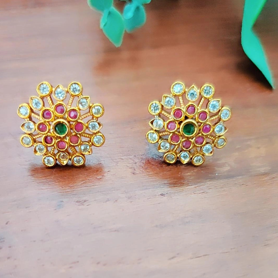 MULTICOLOR YUVIKA STUD EARRINGS