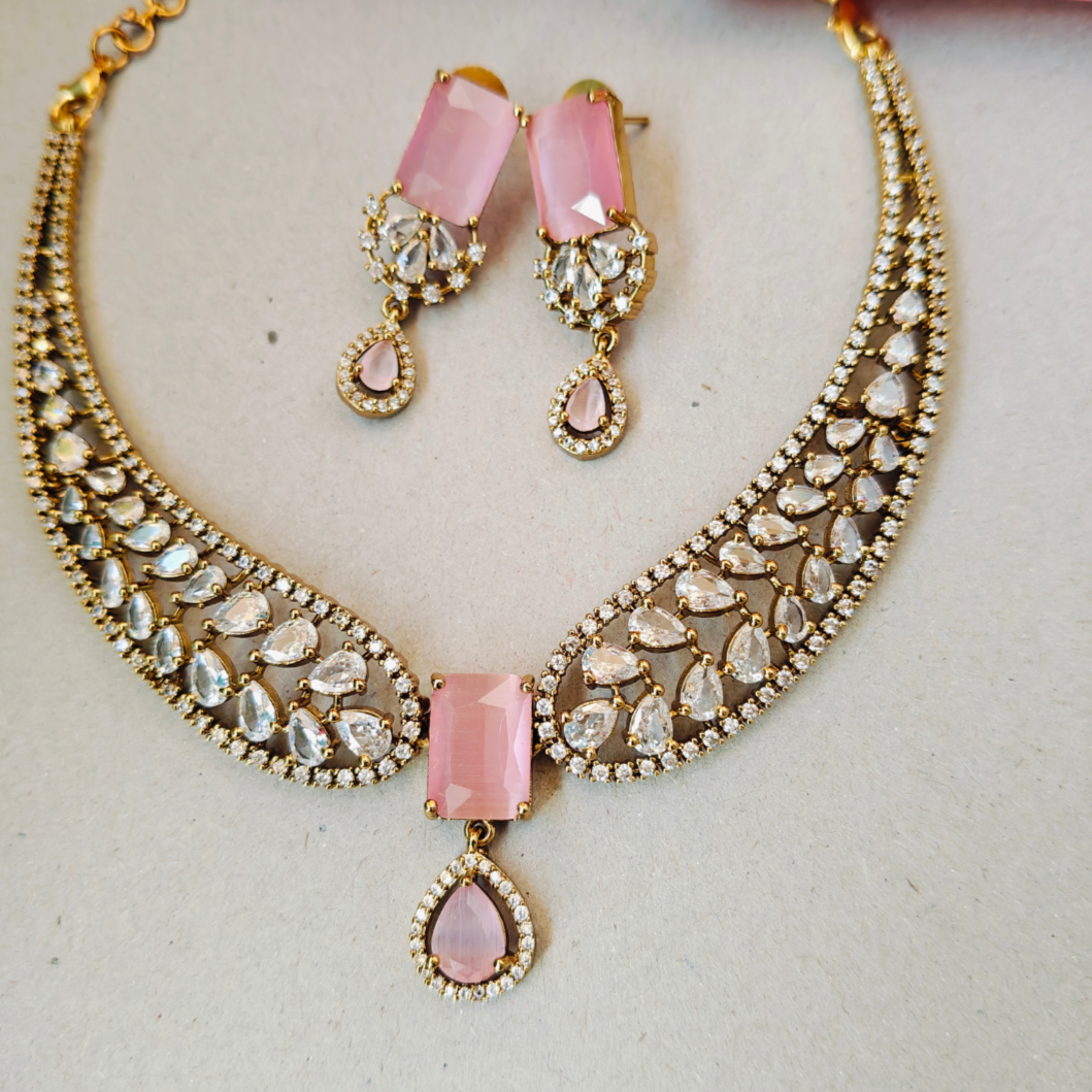 PINK BREZA VICTORIAN JEWELLERY SET