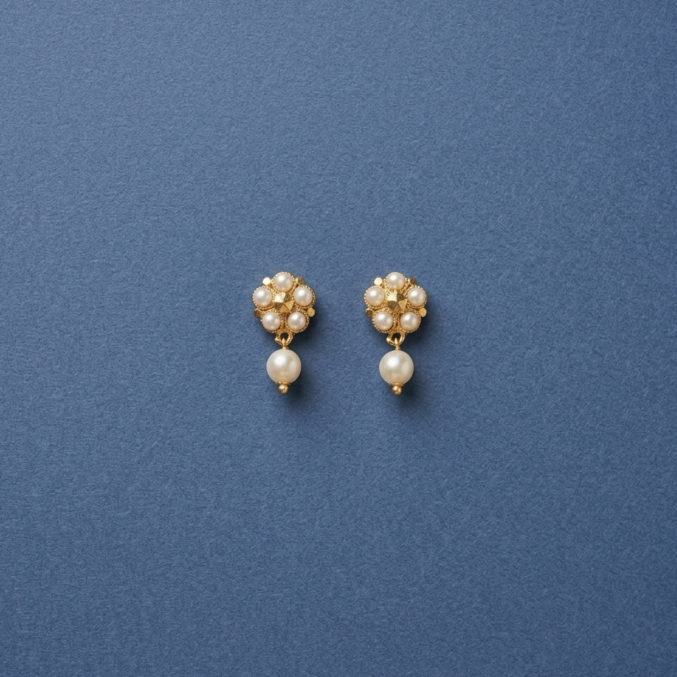 GOLDEN DAMINI PEARL STUD EARRINGS