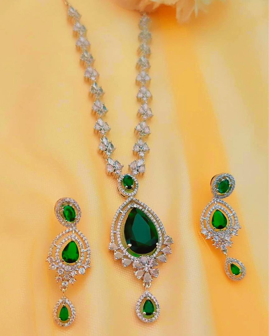 EMERALD ARDEN AMERICAN DIAMOND JEWELLERY SET