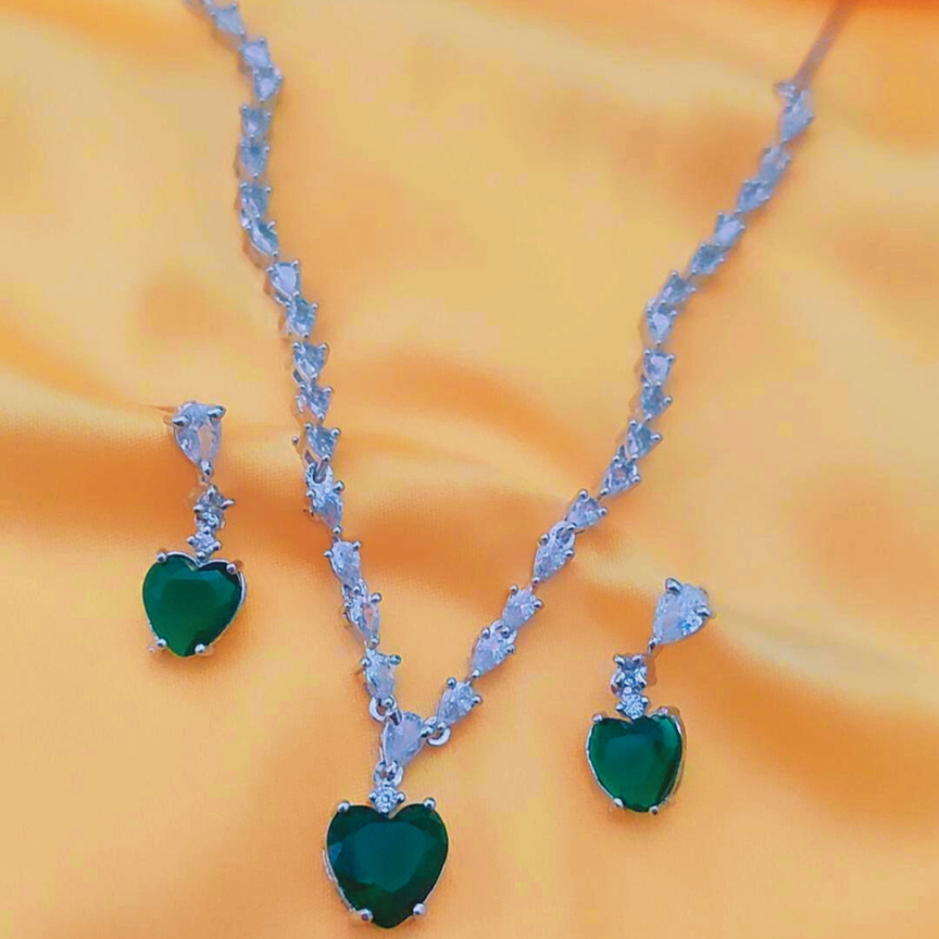 EMERALD ZEST AMERICAN DIAMOND JEWELLERY SET