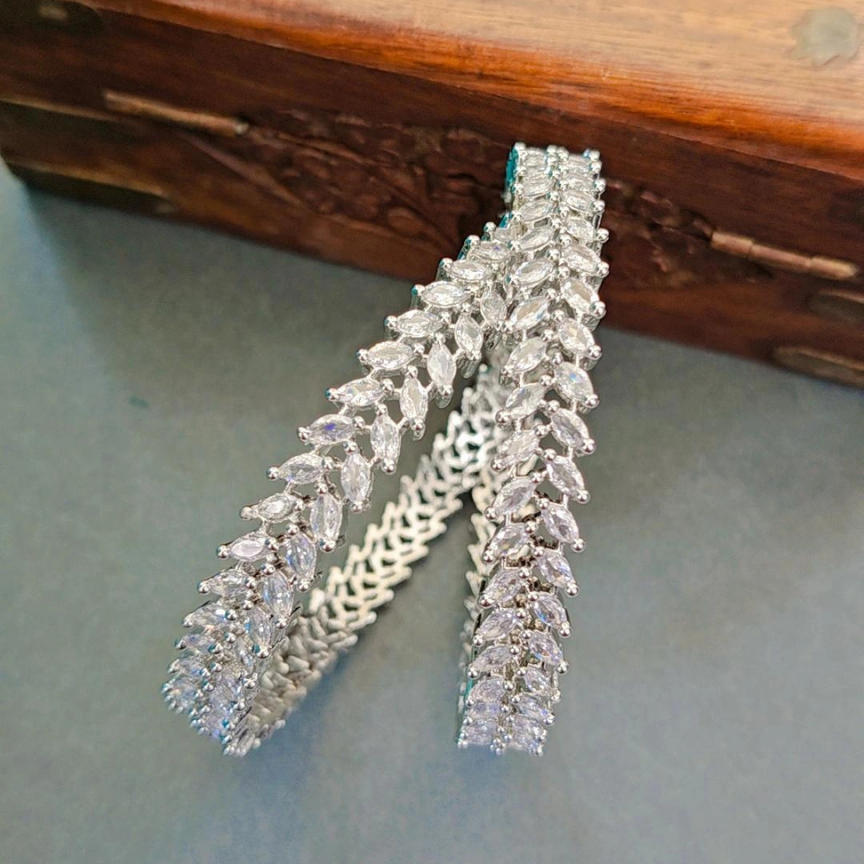 ORIGINAL SILVER MRUTHU BANGLES