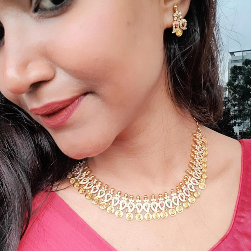 JAGATHI TEMPLE JEWELLERY SET