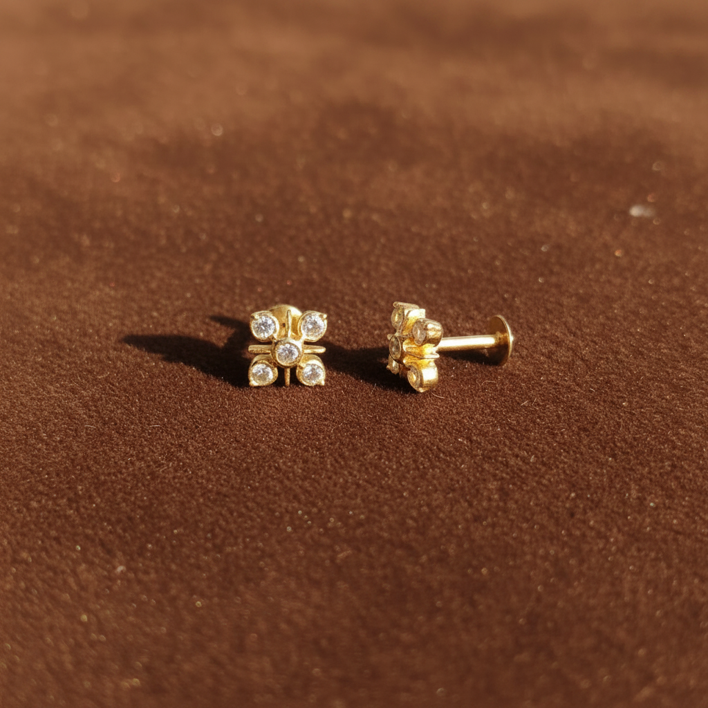 DIAMOND SITARA STUD EARRINGS