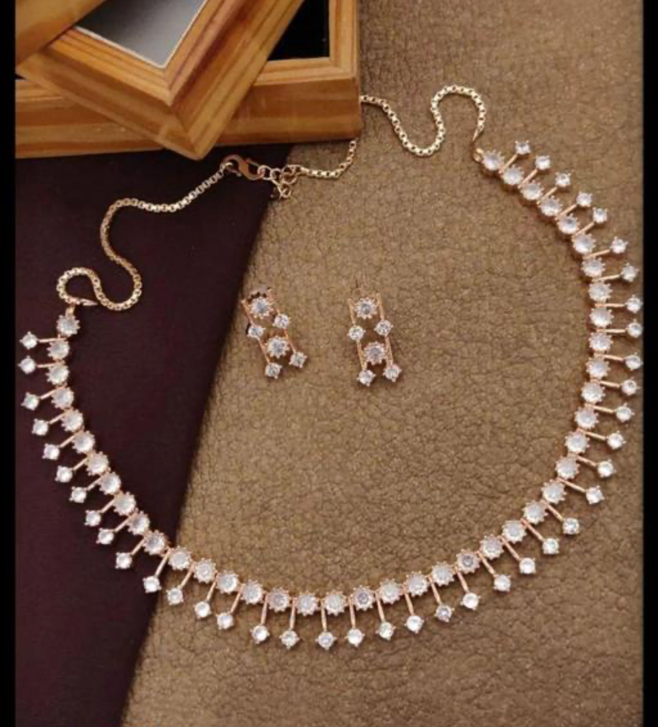 GOLDEN NISSA ZIRCONIA JEWELLERY SET