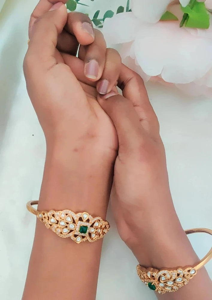 EMERALD AMARJAA ZIRCONIA BANGLES