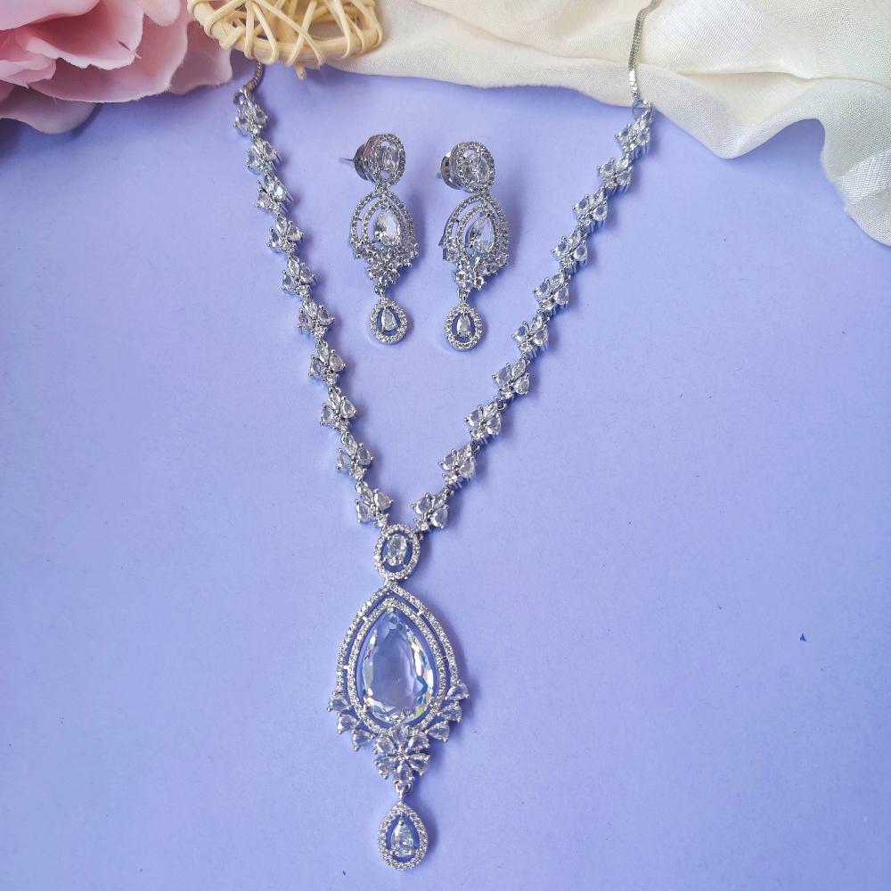 WHITE ARDEN AMERICAN DIAMOND JEWELLERY SET
