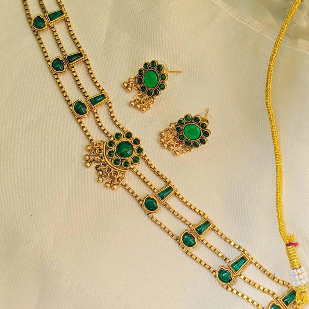 EMERALD PALAKA JEWELLERY SET