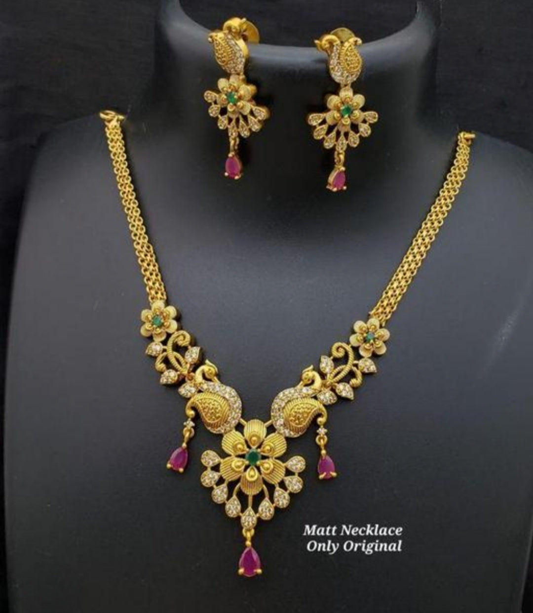 GOLDEN NETHA TEMPLE JEWELLERY SET
