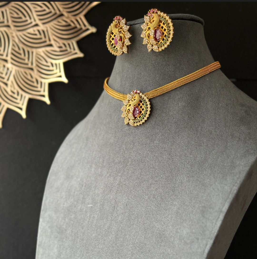MULTICOLOR AMIYA TEMPLE JEWELLERY SET