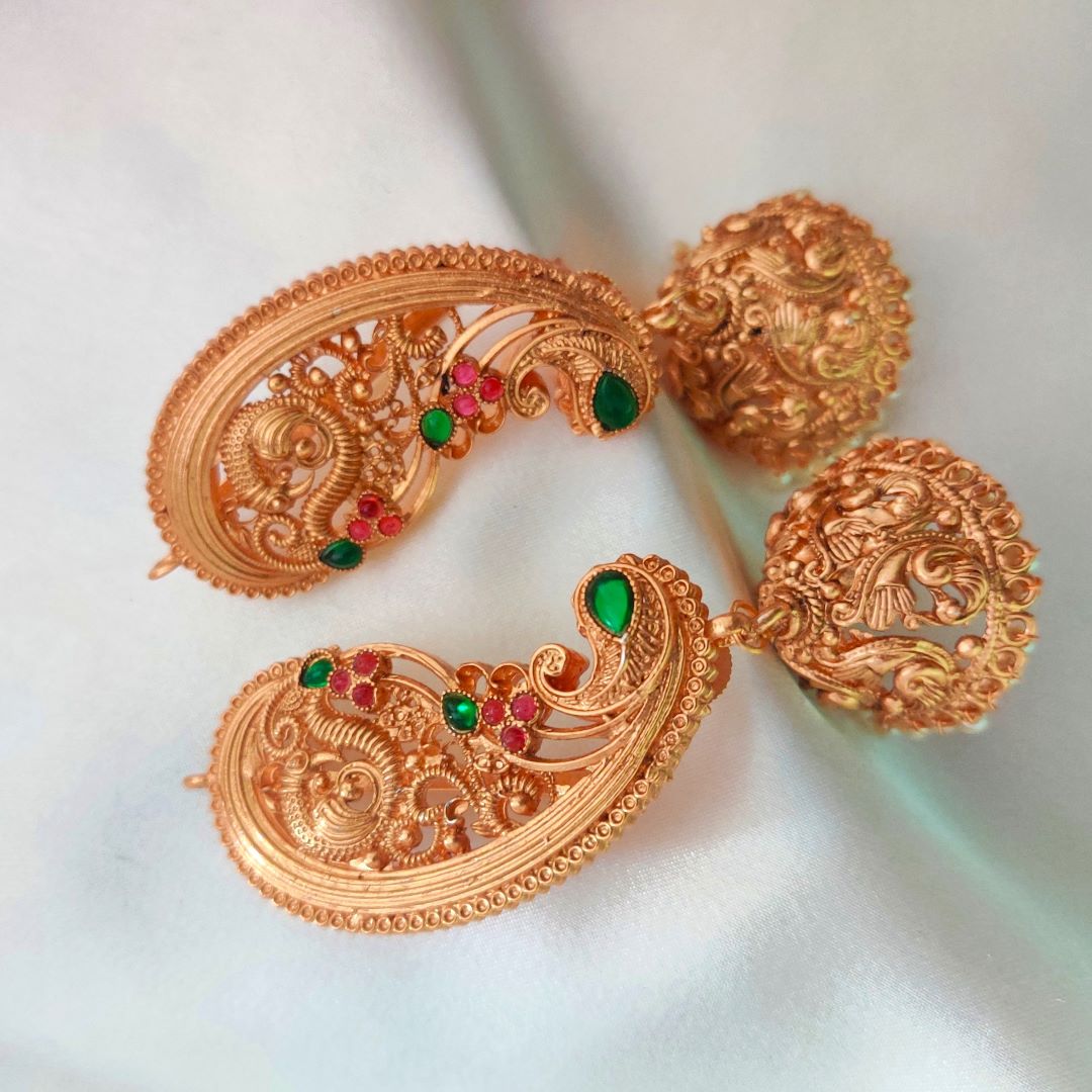 GOLDEN JAANU EARCUFF EARRINGS