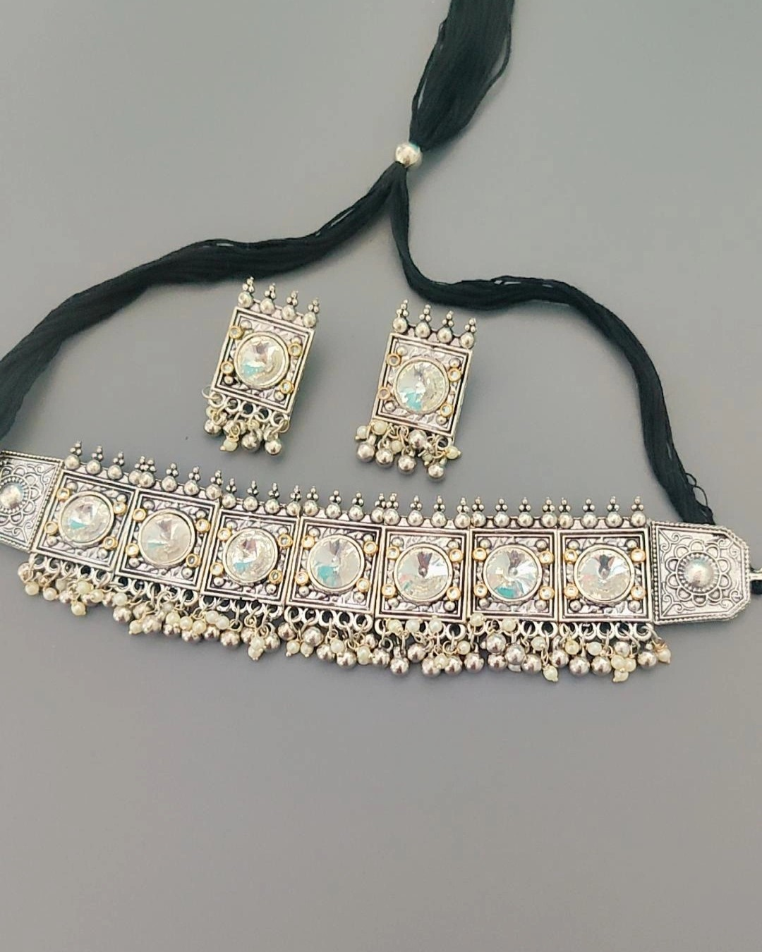 LAANIYA SILVER PLATED JEWELLERY SET