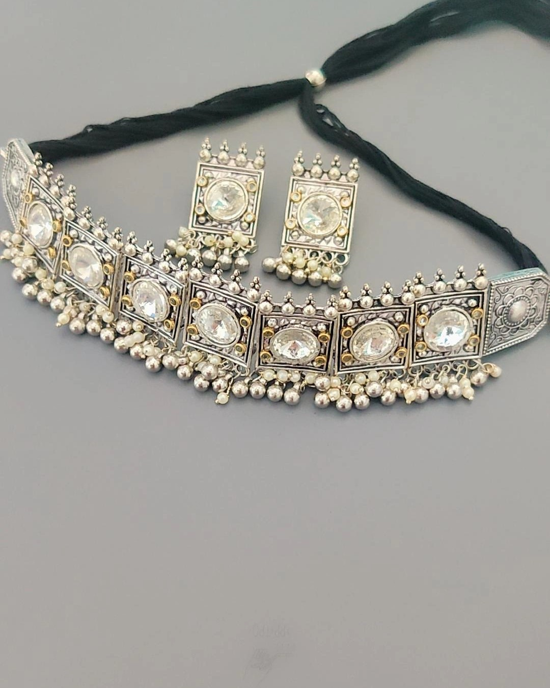 LAANIYA SILVER PLATED JEWELLERY SET