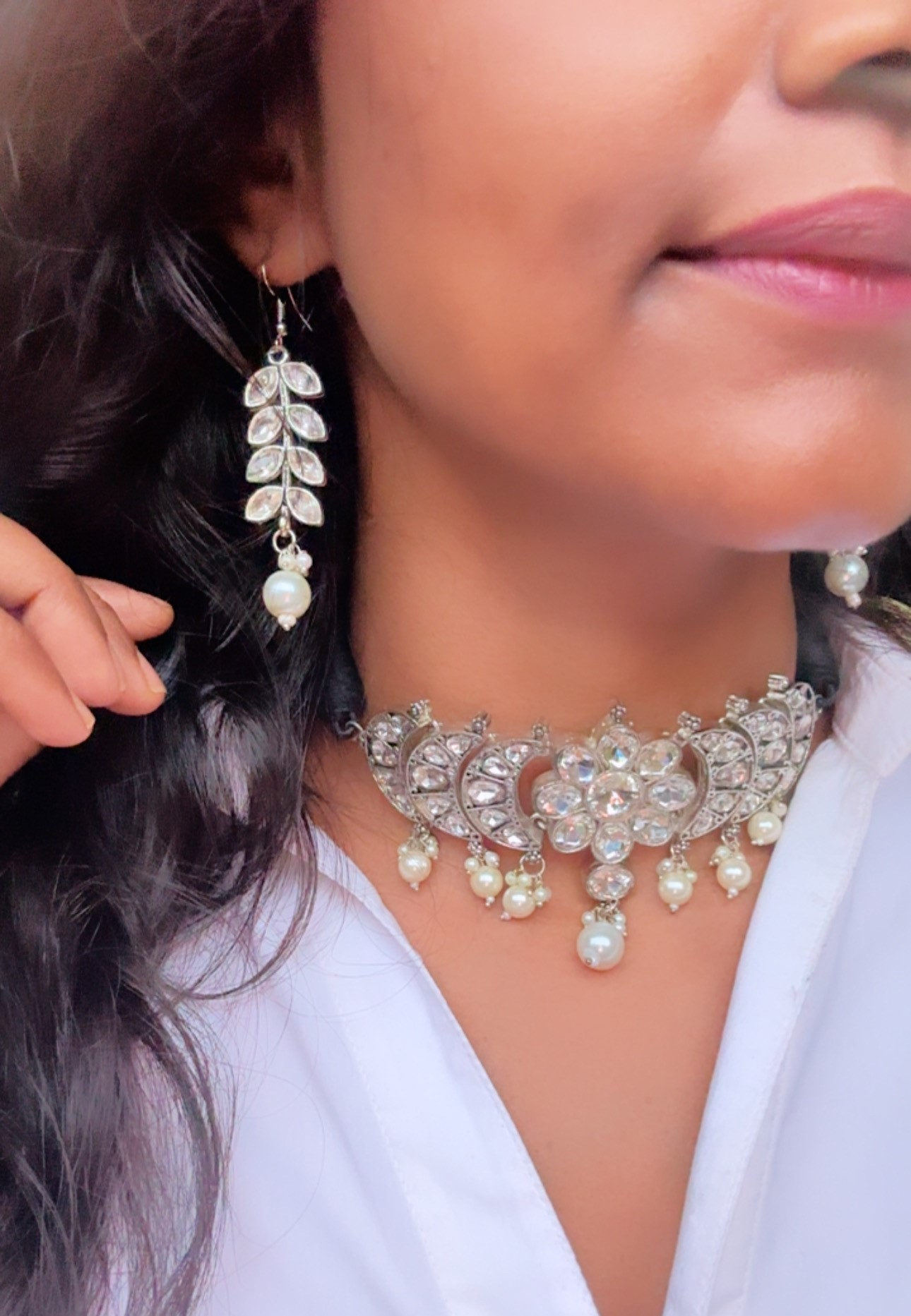 NAMYA SILVER PLATED JEWELLERY SET