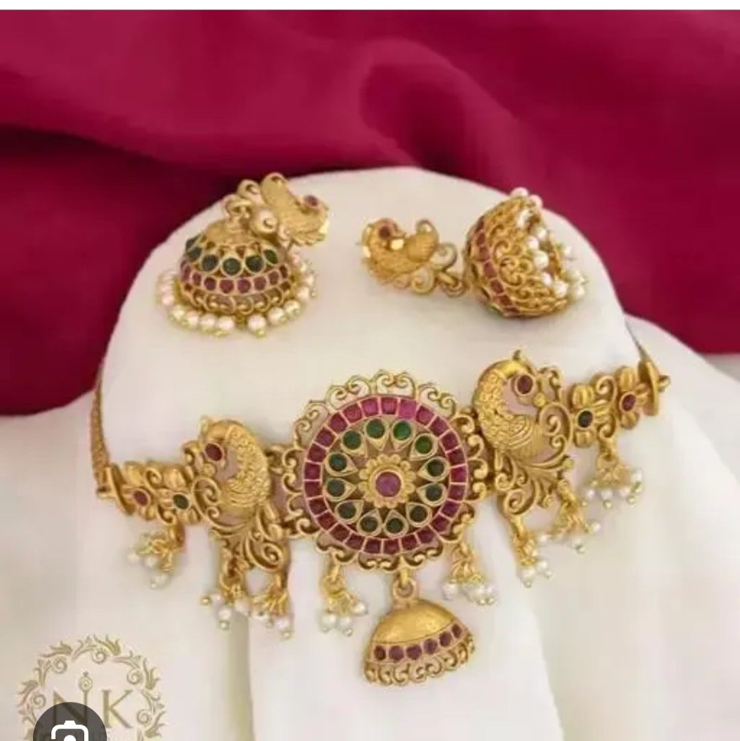 MULTICOLOR MOURNI TEMPLE JEWELLERY SET