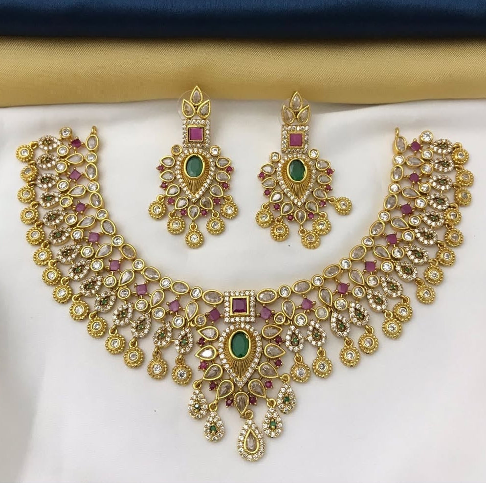 MULTICOLOR ANAKA JEWELLERY SET