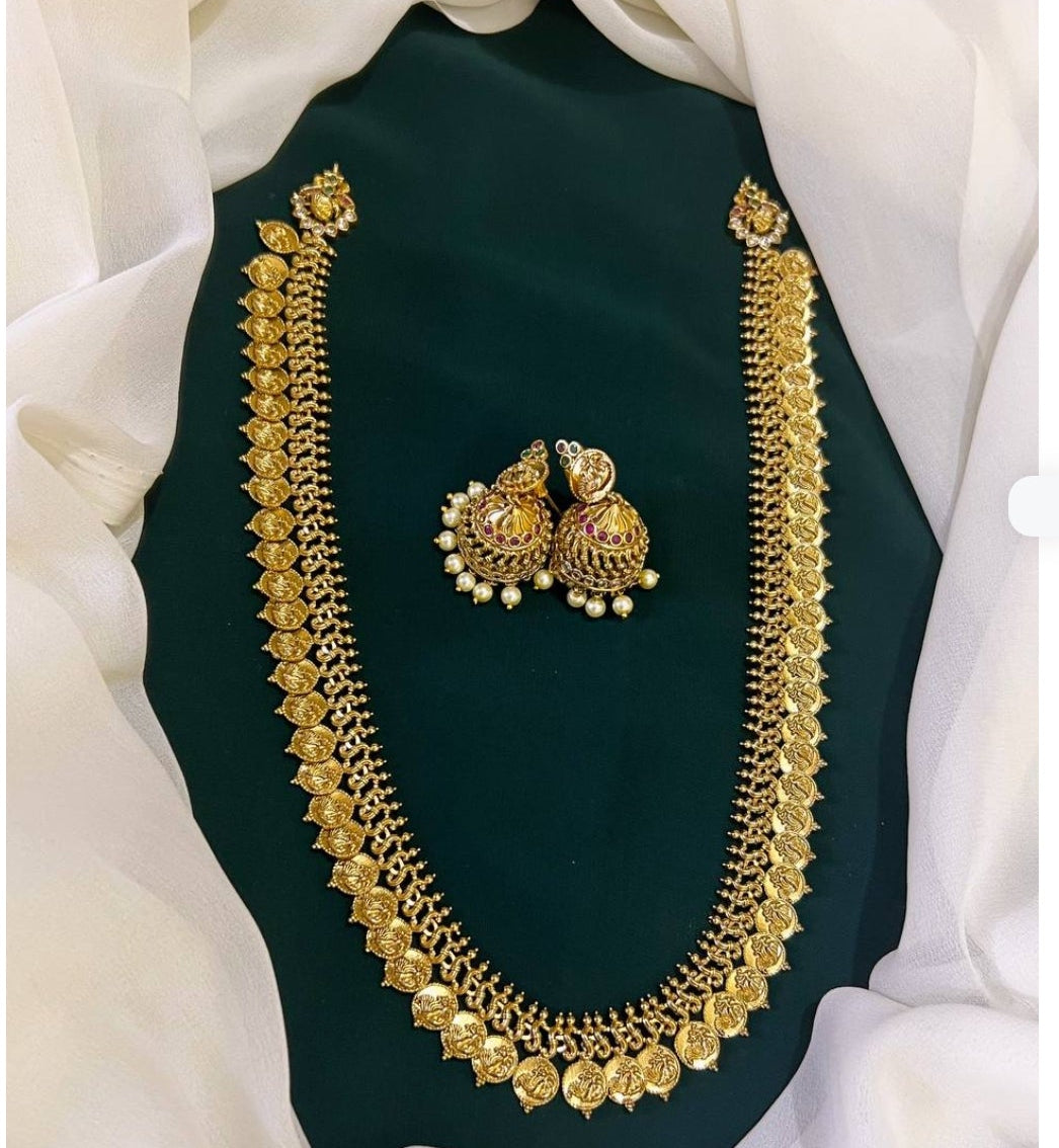 GOLDEN AYAANA LONG JEWELLERY SET