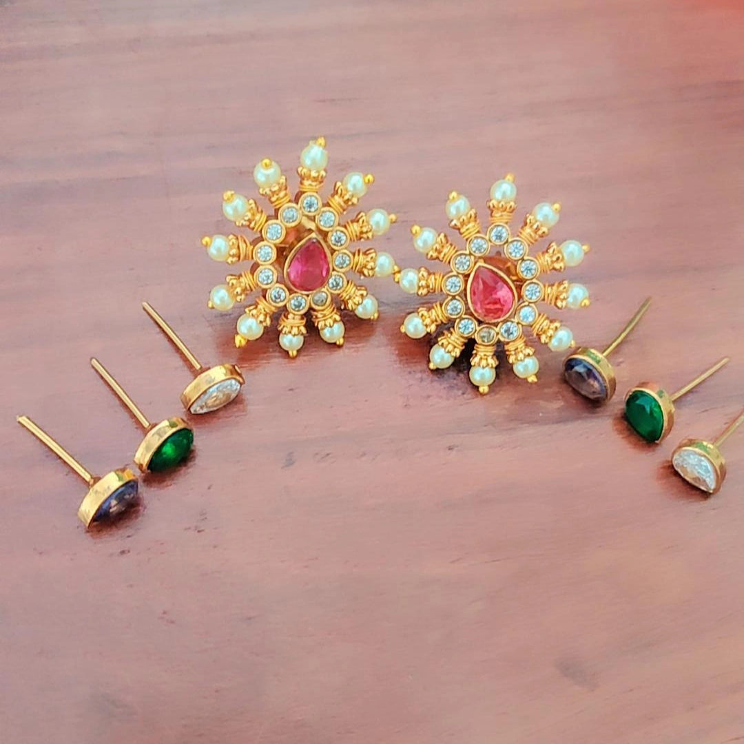 COLOR CHANGEABLE YADHIRA STUD EARRINGS