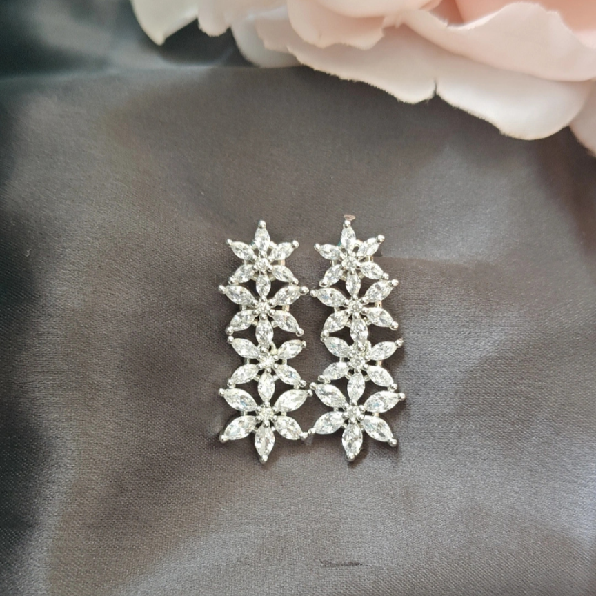 ORIGINAL SILVER SHAANZI EARRINGS