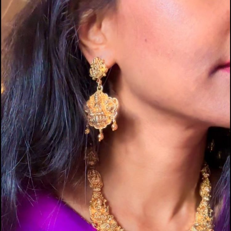 GOLDEN TRIPTA TEMPLE JEWELLERY SET