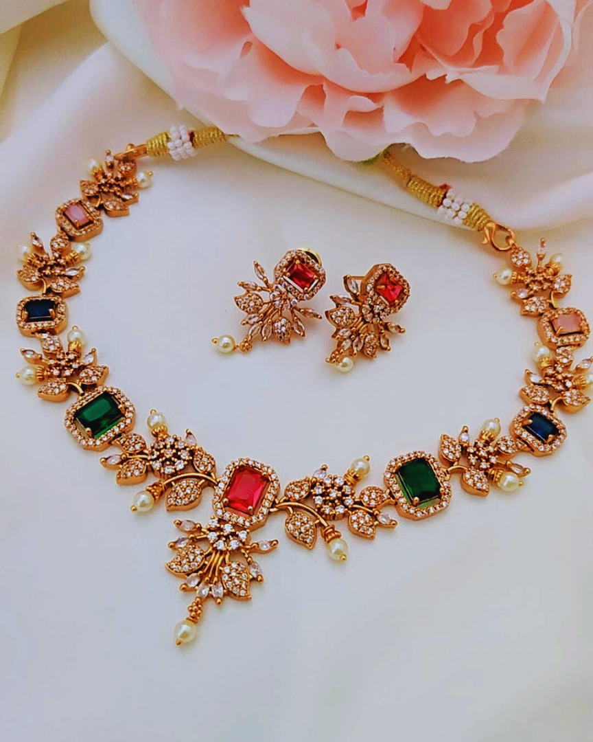 MULTICOLOR CHRISTA VICTORIAN JEWELLERY SET