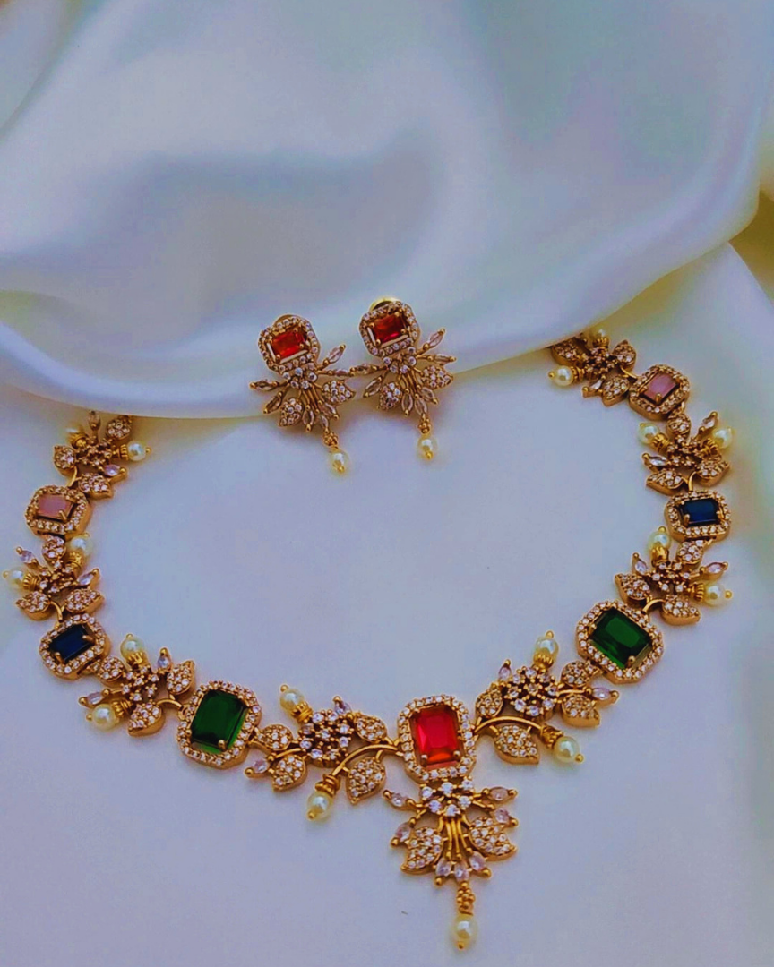 MULTICOLOR CHRISTA VICTORIAN JEWELLERY SET