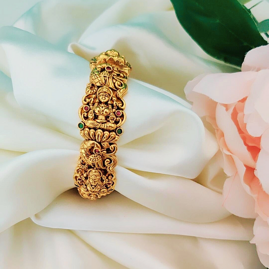 LAKSHMI OPENABLE NAGAS BANGLE