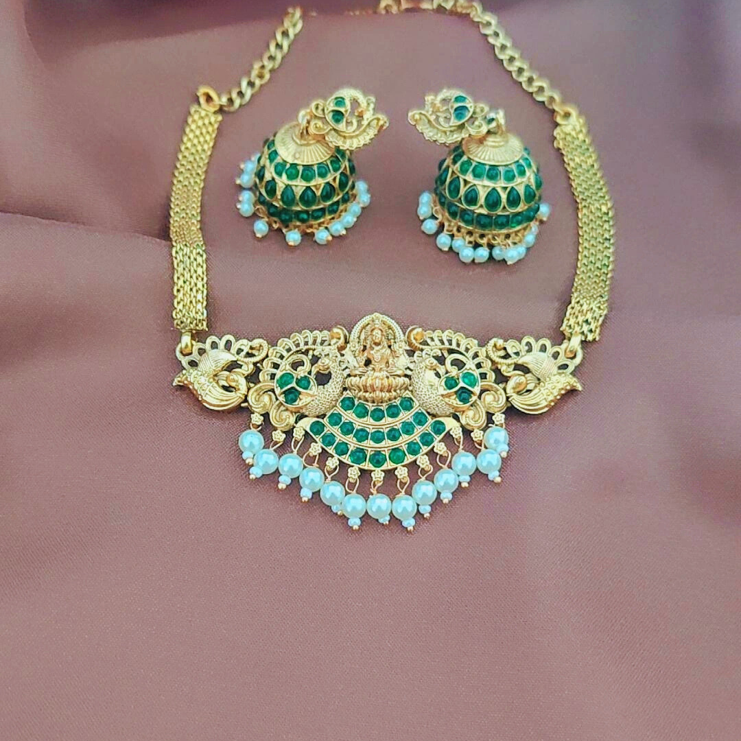 EMERALD RAJI TEMPLE JEWELLERY SET