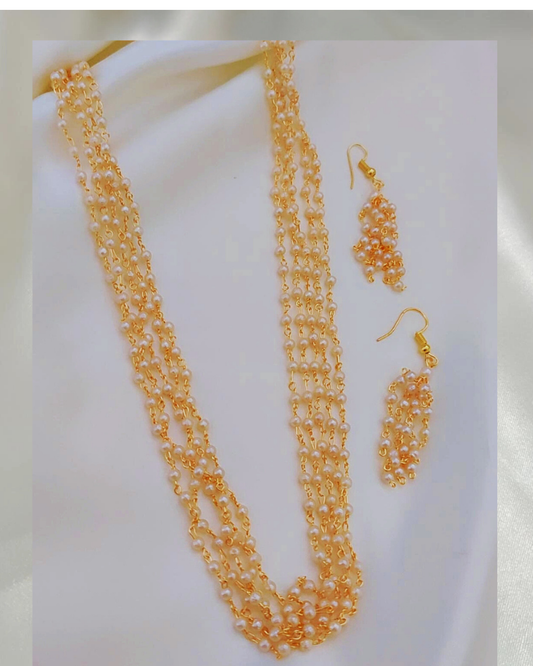 GOLDEN HAFSA PEARL JEWELLERY SET