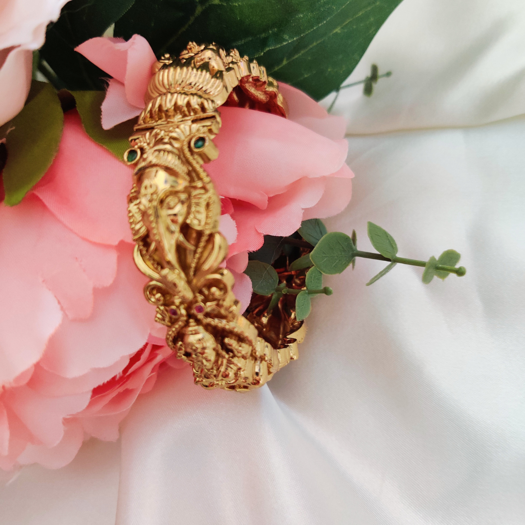 EMMADI OPENABLE NAGAS BANGLES