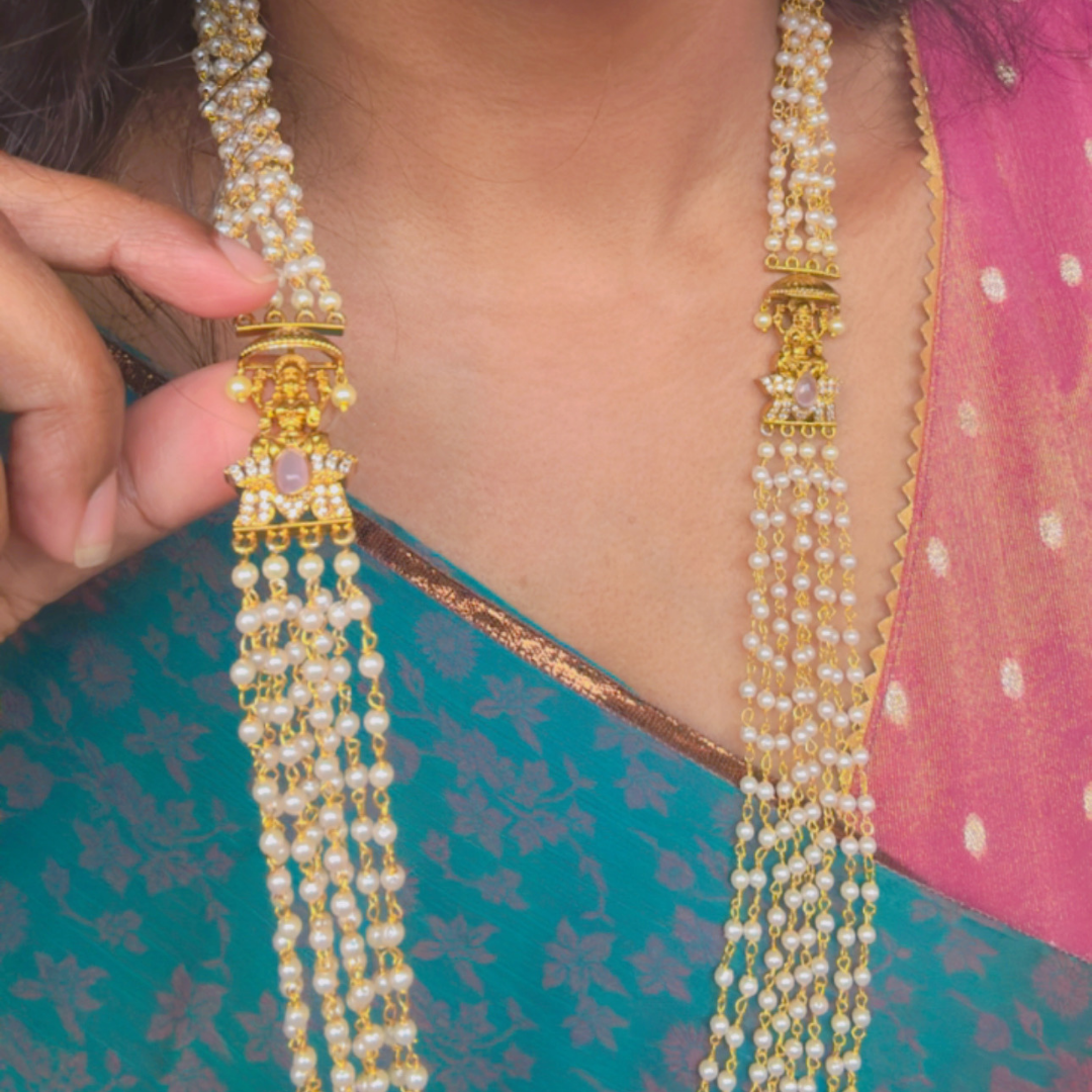PINK NARAYANA PEARL JEWELLERY SET