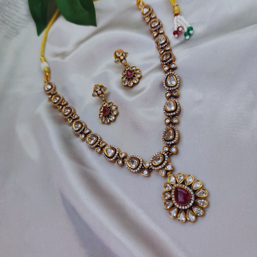 ZULIKA VICTORIAN JEWELLERY SET