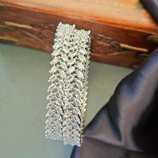 ORIGINAL SILVER MRUTHU BANGLES