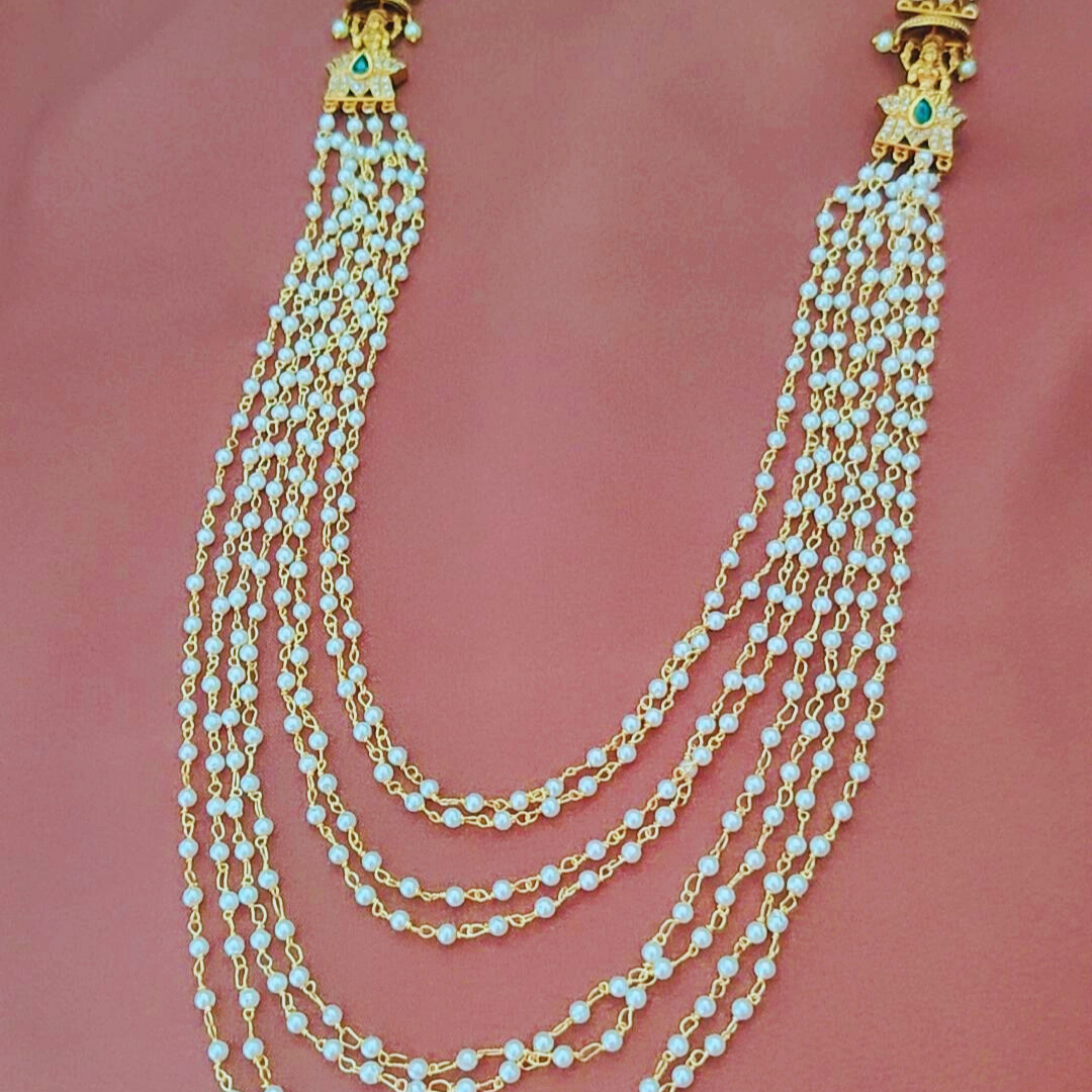 EMERALD NARAYANA PEARL JEWELLERY SET