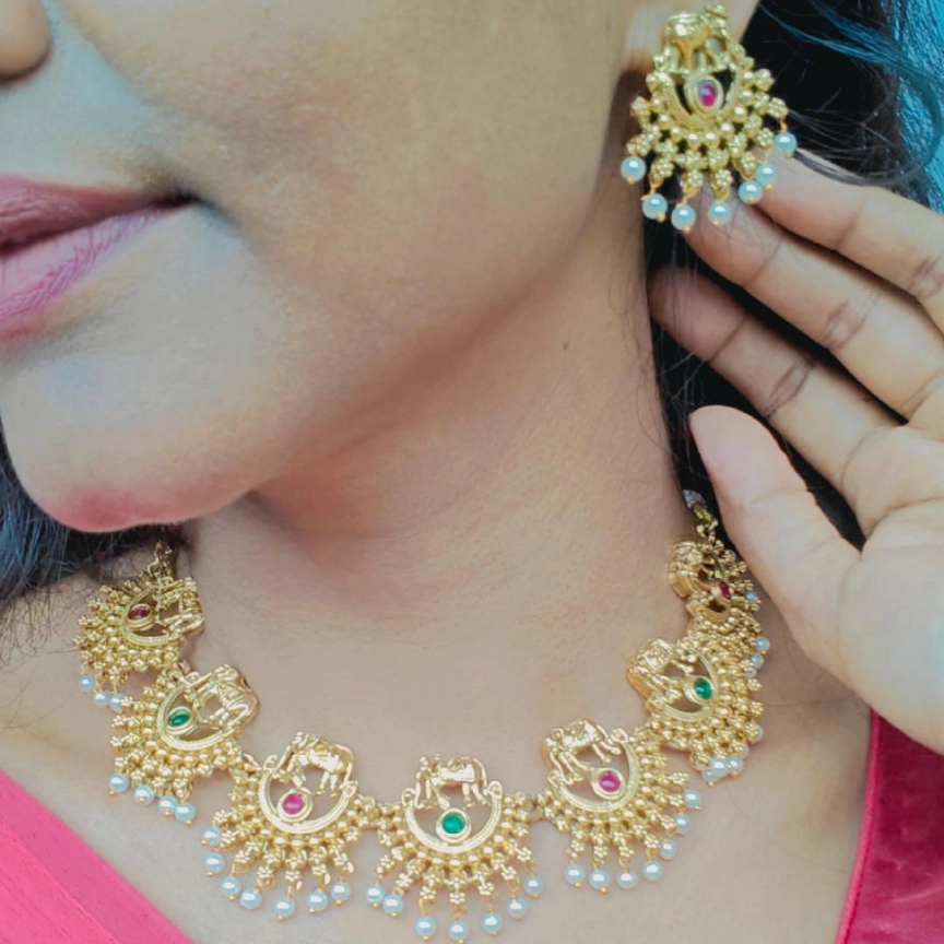 GOLDEN GAJAH TEMPLE JEWELLERY SET