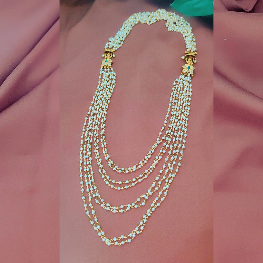 EMERALD NARAYANA PEARL JEWELLERY SET