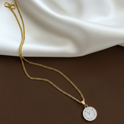 18K GOLD LOOK WHITE CLOCK SHORT CHAIN
