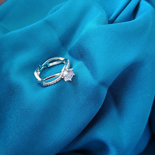 BEENU ADJUSTABLE AMERICAN DIAMOND RING