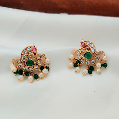 EMERALD YAMIRA STUD EARRINGS