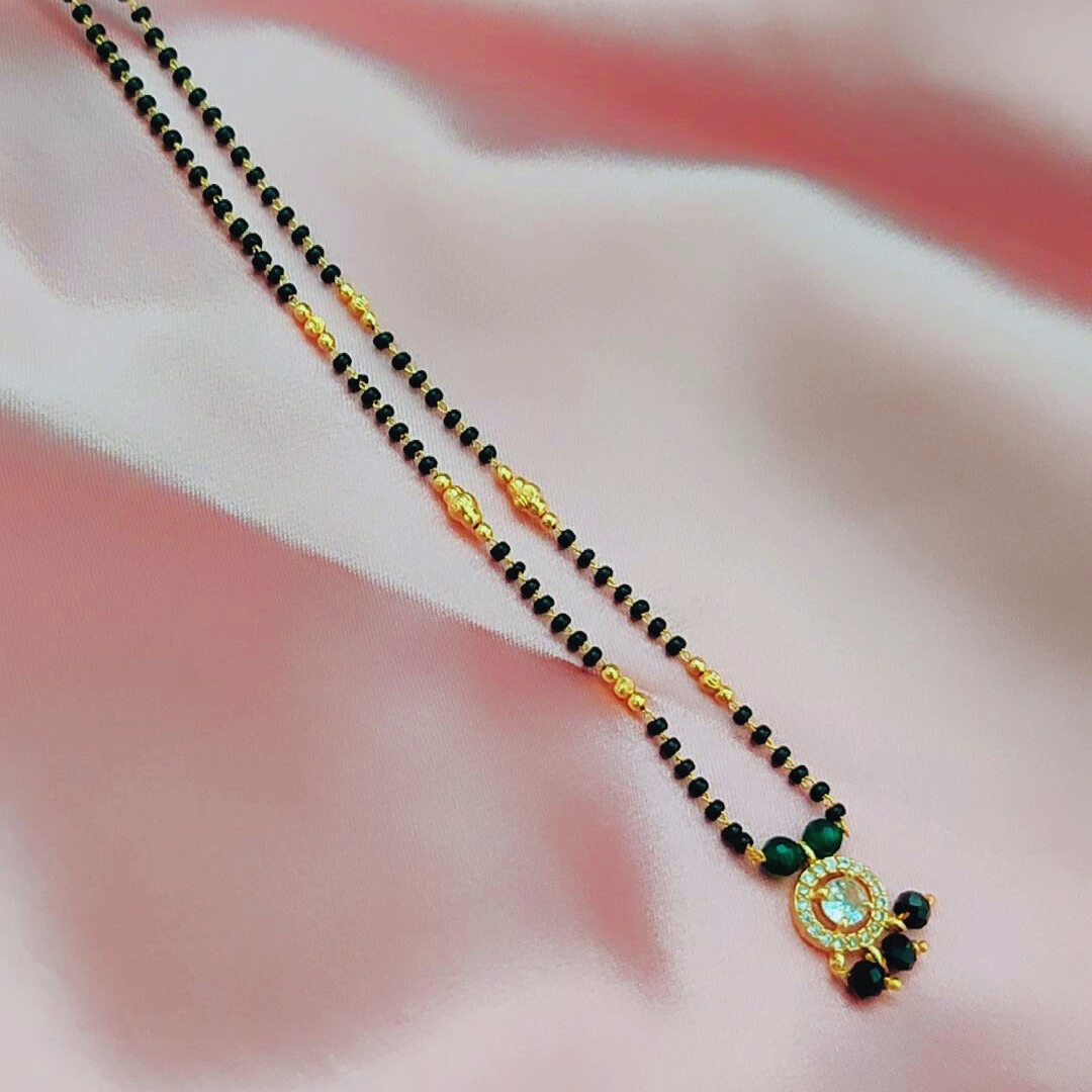DIAMOND GREEN PRISHA MANGALSUTRA