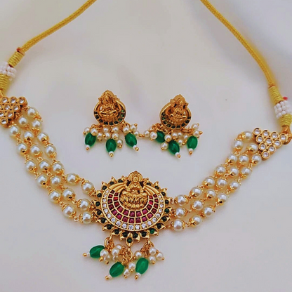 MULTICOLOR HANIYA PEARL JEWELLERY SET
