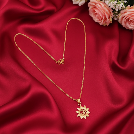 22K GOLD LOOK OM PENDANT SHORT CHAIN