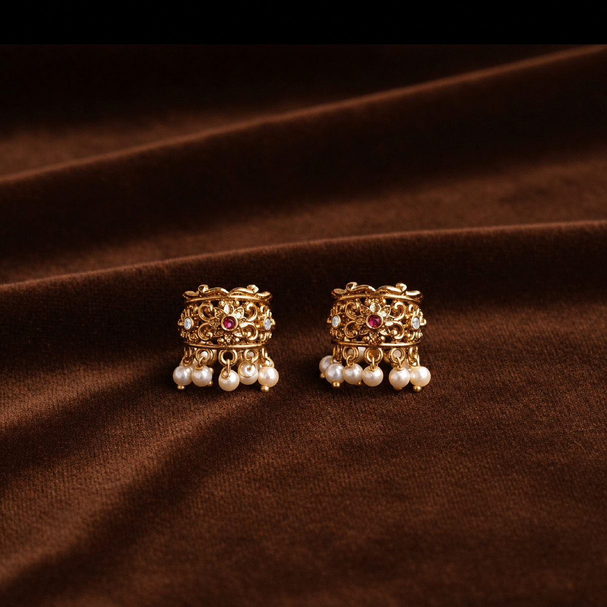 RUBY JIYA BUGADI  EARRINGS