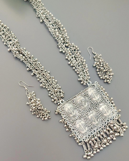 CHETANA SILVER PLATED JEWELLERY SET