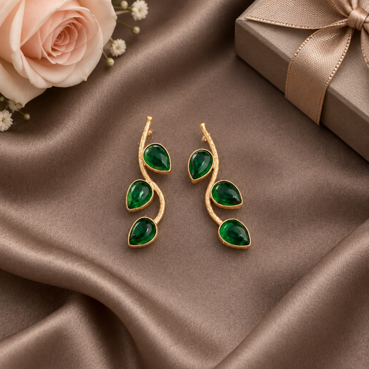 EMERALD CLIMBER STONE EARRINGS