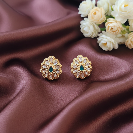 EMERALD RAAGA KUNDAN STUD EARRINGS