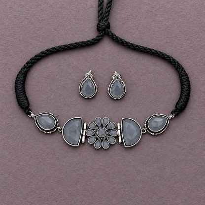 GREY KARYA SILVER PLATED JEWELLERY SET