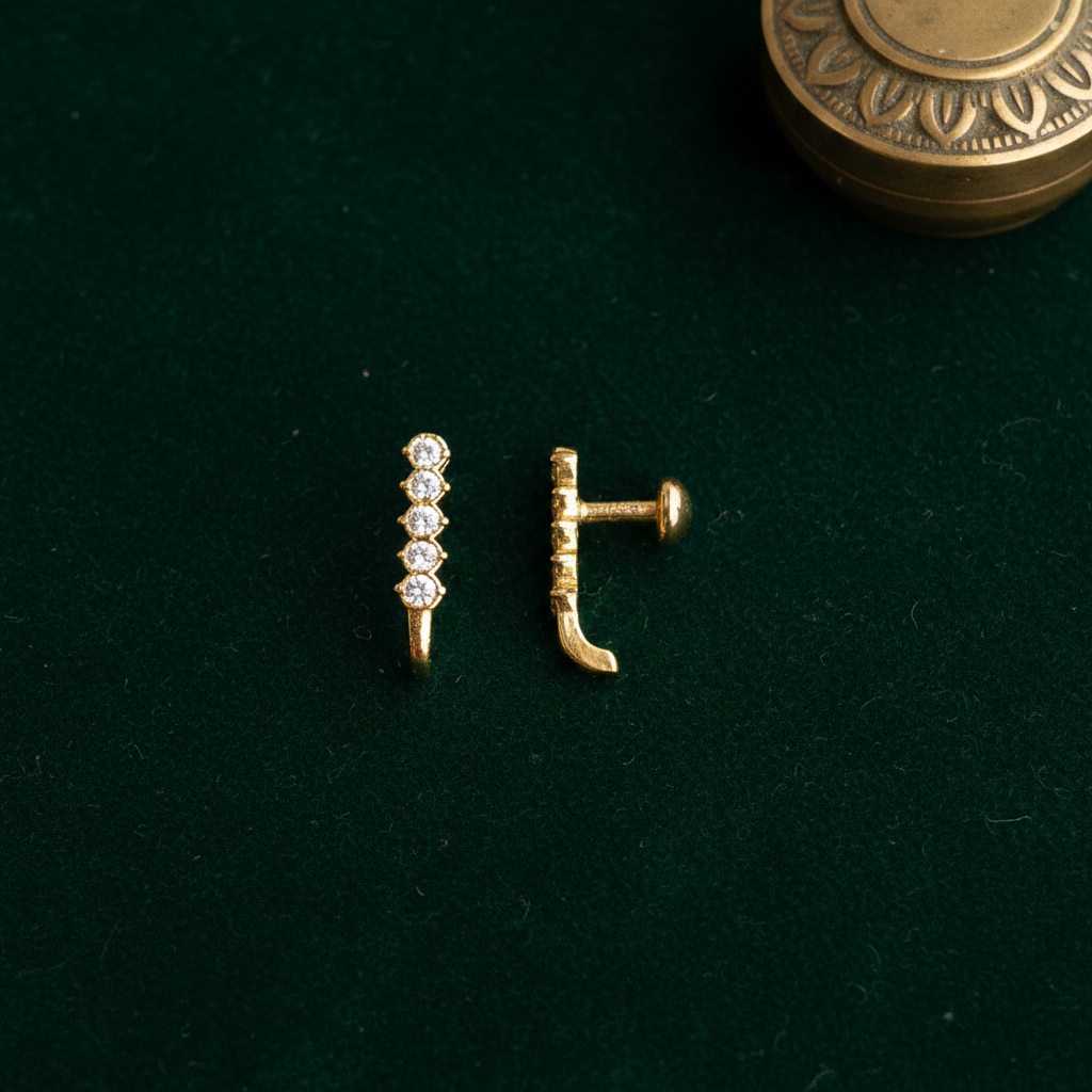 DIAMOND ISAI STUD EARRINGS