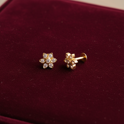 DIAMOND VENBA STUD EARRINGS