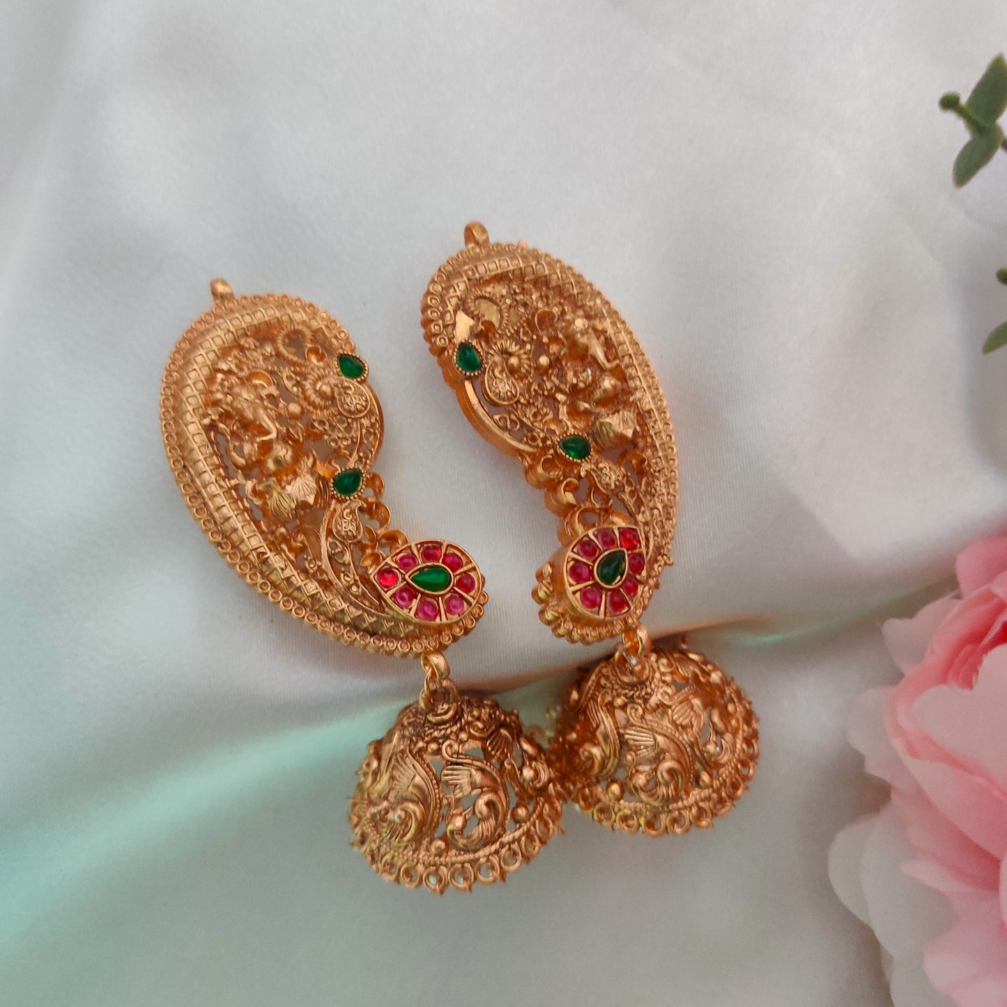 GOLDEN NEELA TEMPLE JHUMKI